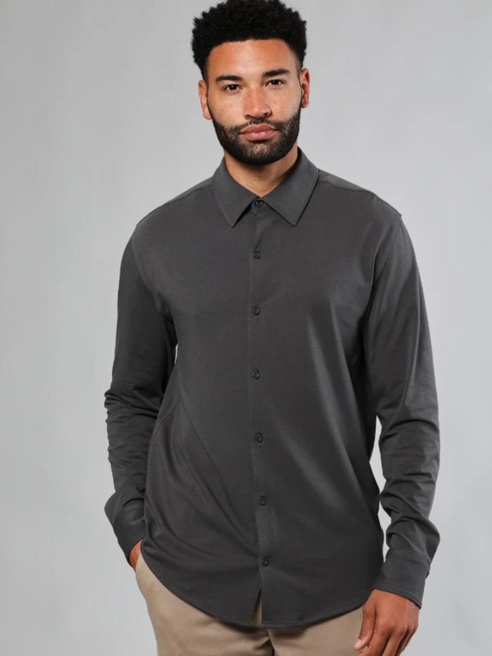 Men's True Classic Knit Long-Sleeve Button-Up Shirt in Charcoal
